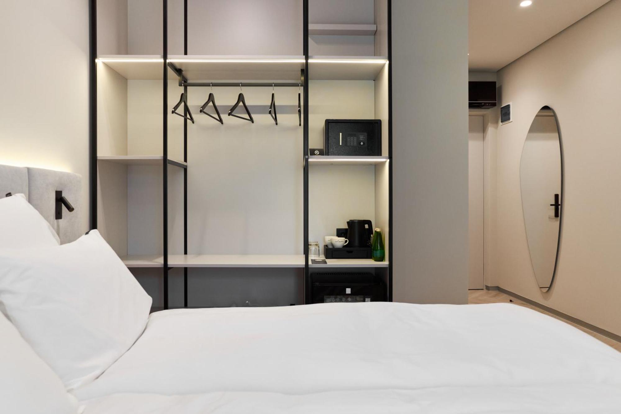 Hotel Laudon Ujhorod Cameră foto
